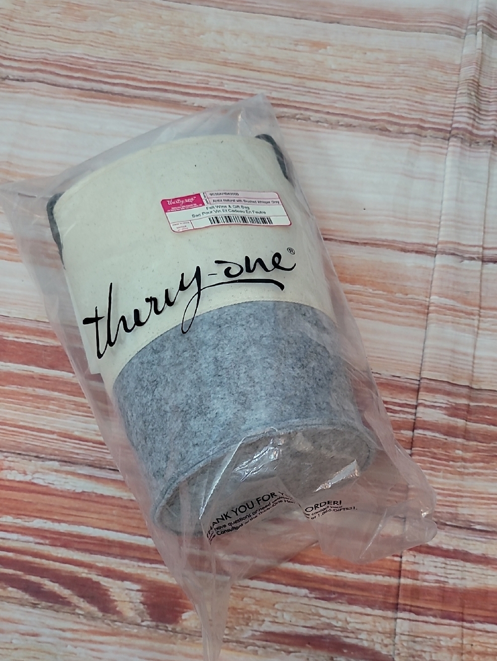 thirty-one Two-Tone Felt Wine And Gift Bag